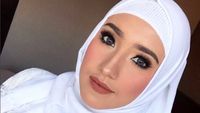 Cucu Cantik Elvy Sukaesih, Kemesraan Justin Bieber dan Selena Gomez