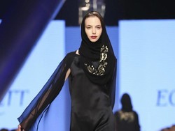 Pakai Drone, Fashion Show di Arab Saudi Ini Disebut Show Hantu