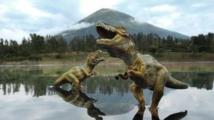 Keren! Potret Mainan Hewan di Alam Liar Tampak Nyata