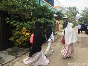#Novelkembali, Keluarga Jemput ke Bandara Soekarno-Hatta #Novelkembali, Keluarga Jemput ke Bandara Soekarno-Hatta