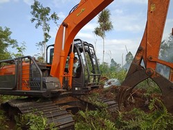 Lahan Gambut Terbakar di Siak, Polisi Turunkan Alat Berat