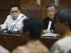 Bantah soal Rp 20 Miliar, Pengacara Novanto: Itu Cuma Omong Kosong