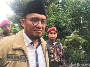 Fadli Zon Posting Ternyata Mereka PKI, Dahnil: Jangan Baper Fadli Zon Posting Ternyata Mereka PKI, Dahnil: Jangan Baper