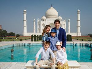 Foto: Liburannya Perdana Menteri Kanada yang Ganteng