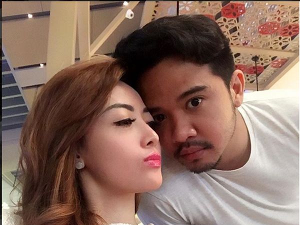 Intip Lagi Kemesraan Roby Geisha dan Cinta Ratu