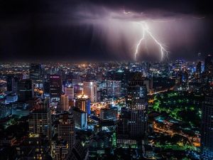 Jepretan Spektakuler Para Fotografer Pemburu Petir