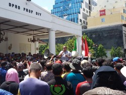 Massa Penarik Becak Motor di Yogyakarta Lagi-lagi Gelar Aksi Demo