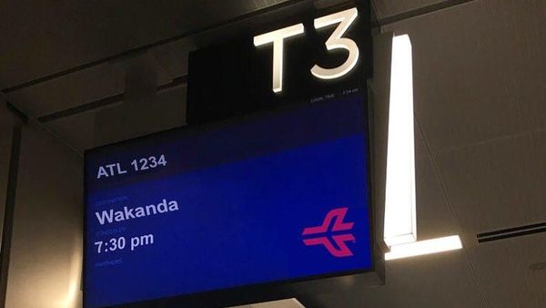 Wakanda Forever! Reaksi Kocak Soal Jadwal ke Wakanda di Bandara Atlanta