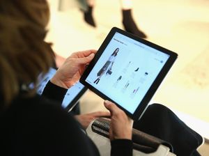 Ups... Kedok Vlogger Dewi Imut Terbuka Saat Live Streaming