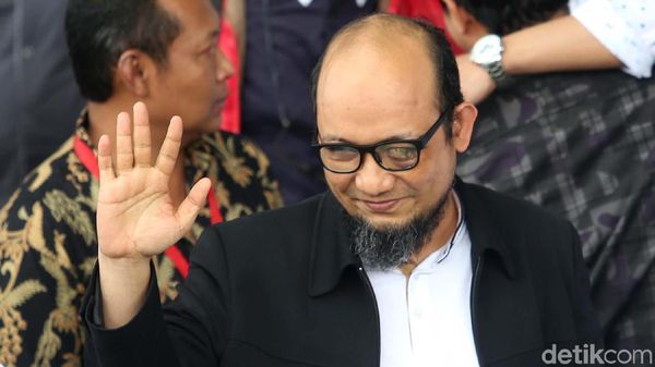 Before-After Novel Baswedan Jalani Operasi Mata di Singapura