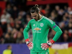 Meski tampil gemilang, De Gea tak terlalu puas dengan hasil akhir laga. (REUTERS/Jon Nazca)