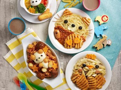 Ini 10 Bekal Bentuk Karakter Lucu yang Bisa Bikin si Kecil Suka Makan