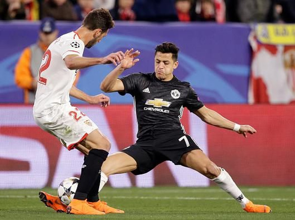 MU pulang dari markas Sevilla dengan skor 0-0 (Foto: Jeroen Meuwsen/Soccrates/Getty Images)