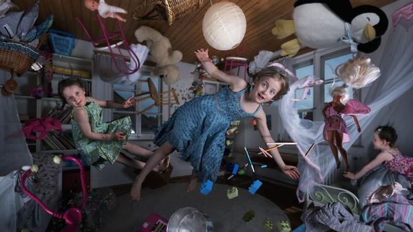 Ungkapan Sayang Tak Biasa Ayah Ahli Photoshop Pada 4 Anaknya