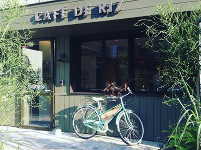 Pencinta Nasi Harus Mampir ke Kafe yang Punya Sajian Nasi Enak Ini