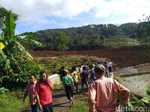 5 Orang Tewas, 3 Korban Longsor Brebes Dirujuk ke RS