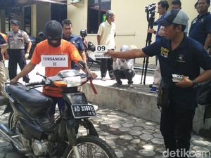 Pelaku Pelemparan Mahasiswi ke Sungai Akui Semua Perbuatannya Pelaku Pelemparan Mahasiswi ke Sungai Akui Semua Perbuatannya