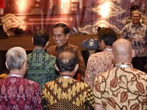 Salaman Jokowi-Anies Saat Rakernas APPSI di Bandung