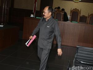 Fredrich Bakal Divonis 28 Juni: Terserah Hakim Fredrich Bakal Divonis 28 Juni: Terserah Hakim