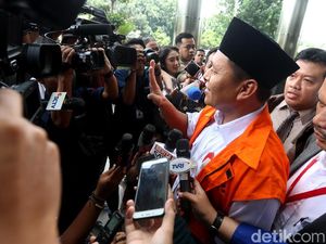 Sudah Tahanan, Cagub Lampung Mustafa Malah Kampanye di KPK