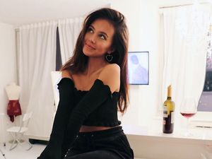 Kenalan dengan Esma Ilyas, Cewek Imut yang Jadi CEO di Usia 19 Tahun