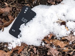 Ponsel Pemantau Kualitas Udara Dijual Seharga iPhone X