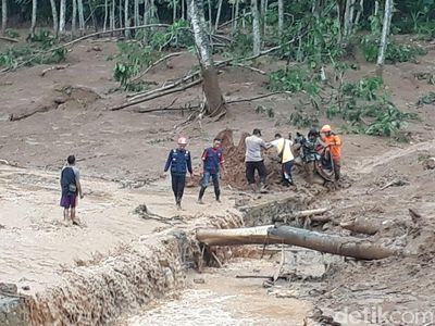 Foto: Kondisi di Lokasi Longsor Brebes Pagi Ini