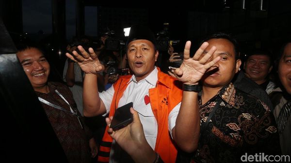 Salam Kece dari Mustafa, Cagub Lampung yang Ditahan KPK