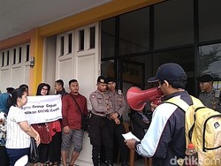 Rumah Tak Juga Dibangun, Konsumen di Bandung Demo Pengembang
