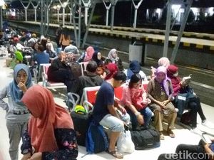 Sungai Cisanggarung Meluap, KA di Stasiun Tugu Yogya Terlambat