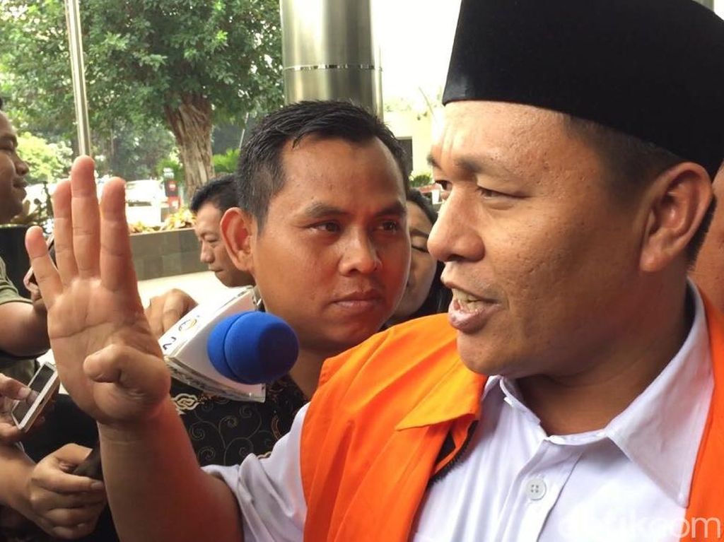 Mau Diperiksa, Cagub Lampung Mustafa Tahanan KPK Sempat Kampanye Mau Diperiksa, Cagub Lampung Mustafa Tahanan KPK Sempat Kampanye