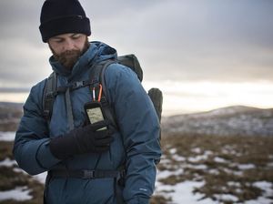 Penampakan Ponsel Terkuat Sejagat