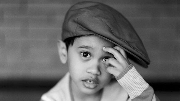 Ini Zein, Anak Bungsu Tompi yang Mirip Banget Ayahnya