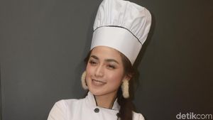 Pintar Masak, Jessica Iskandar Siapkan Makanan untuk Anak Yatim