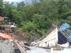 Longsor di Semarang, 1 Rumah Ambruk dan 4 Lainnya Terancam