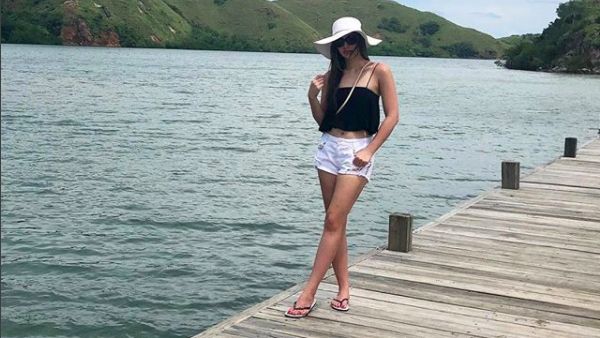 Intip Liburan Nia Ramadhani dan Keluarga Bakrie di Labuan Bajo