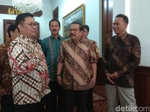 Soal Amankan Stok Beras Nasional, KPPU Bertemu Gubernur Soekarwo Soal Amankan Stok Beras Nasional, KPPU Bertemu Gubernur Soekarwo