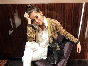 Foto: 12 Gaya Mewah Olla Ramlan, Mama Hot Zaman Now