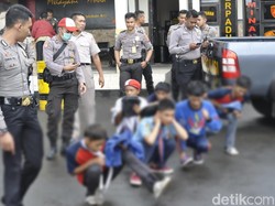 Bawa Gir, Pelajar di Sukabumi Diamankan Patroli Polisi