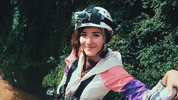 Foto: 5 Presenter Cantik Acara Petualangan yang Bikin Pria Susah Tidur