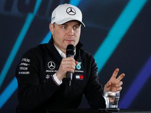 Bottas Harus Selevel Hamilton agar Lanjut di Mercedes
