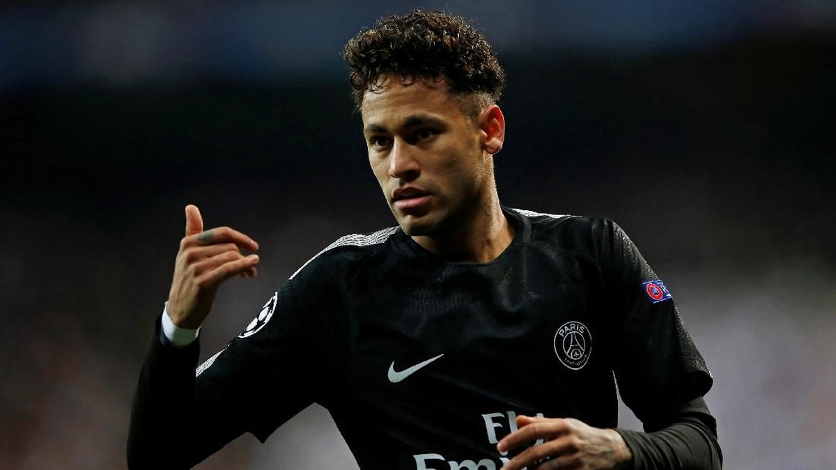 Neymar dirumorkan sedang tak bahagia di Paris Saint-Germain (Foto: Reuters)