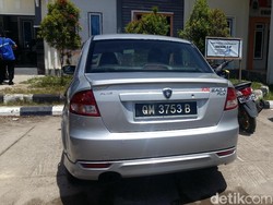 Cerita Warga RI di Perbatasan yang Lebih Suka Beli Mobil Malaysia