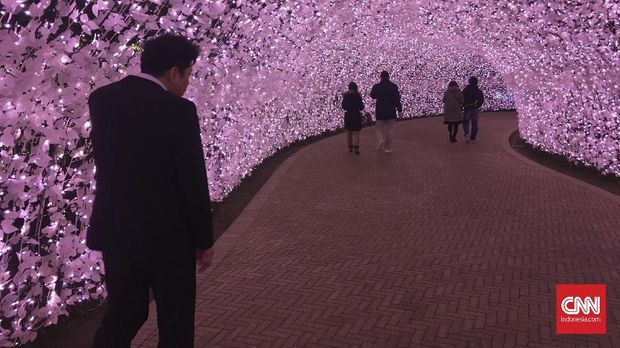Jutaan Cahaya di Festival Iluminasi Nabana No Sato