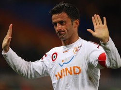 Salah satu bek legendaris Italia. Christian Panucci top bersama Madrid pada 1996-1999. Dia lalu bermain di Roma pada 2001 hingga 2009. (Foto: Michael Steele/Getty Images)