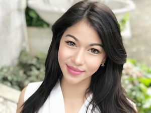 Hadiri Sidang, Karenina Sunny Bawa Tumis Toge Buat Steve Emmanuel