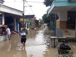 Luapan Air Bengawan Solo Rendam 2.222 Rumah Warga Bojonegoro
