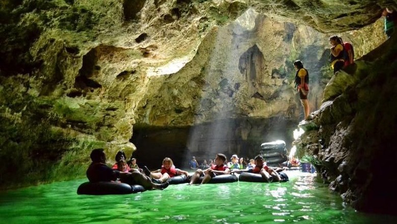 Gua di Gunungkidul sanggup terkontaminasi akhir pembangunan peternakan ayam (apryanto/dTraveler) Gua di Gunungkidul sanggup terkontaminasi akhir pembangunan peternakan ayam (apryanto/dTraveler)