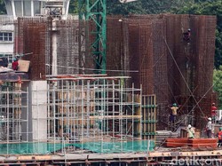 Tepatkah Stimulus Ekonomi di Tengah Wabah Corona?