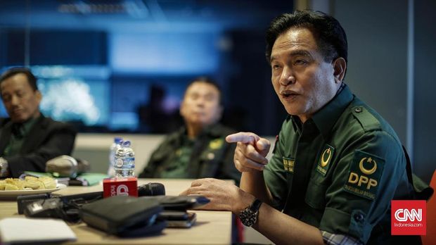 'Motif Balas Budi Alumni 212 dalam Aksi Bela PBB di KPU'